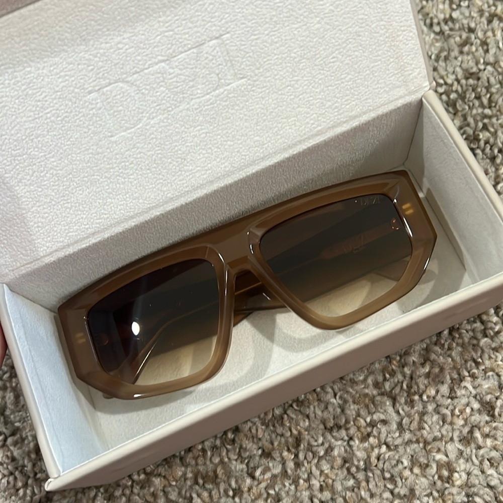 Dezi sunglasses